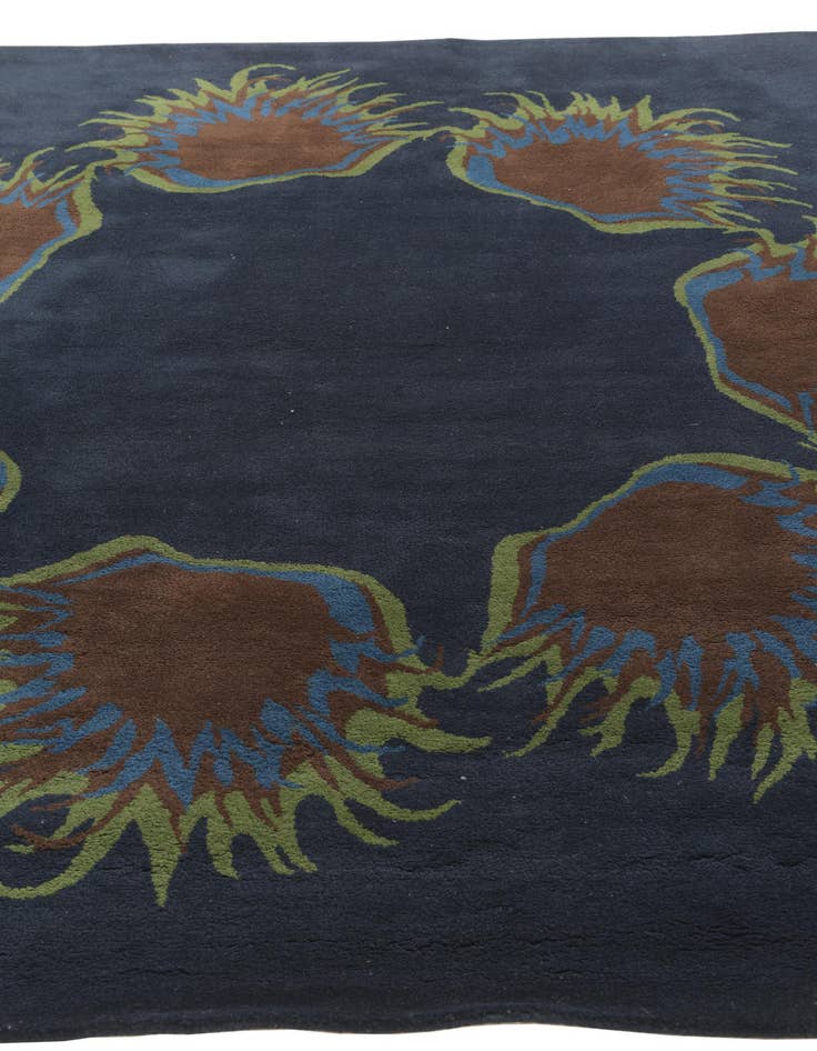 Detail image of 7' 6 x 7' 6 Luna Square Rug
