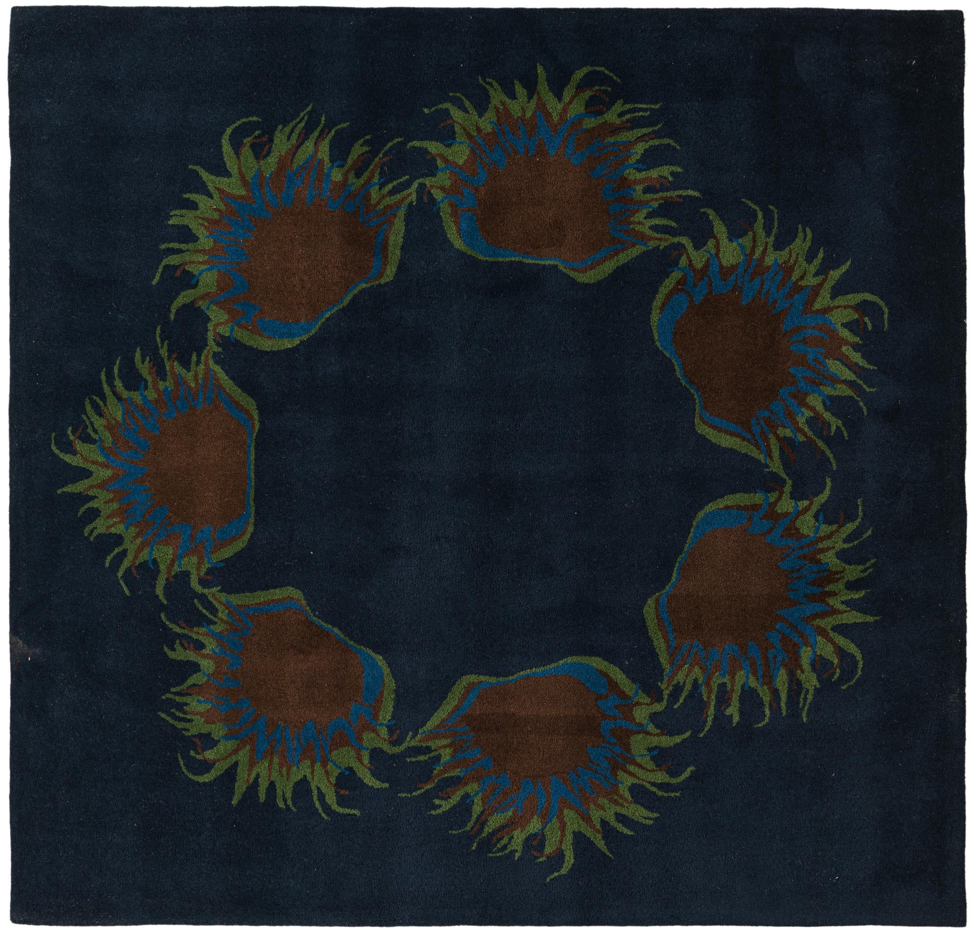 7' 6 x 7' 7 Luna Square Rug