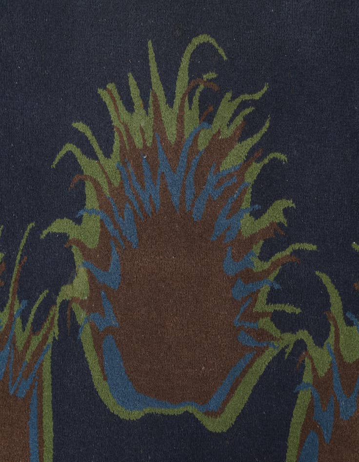 Detail image of 7' 7 x 7' 7 Luna Square Rug