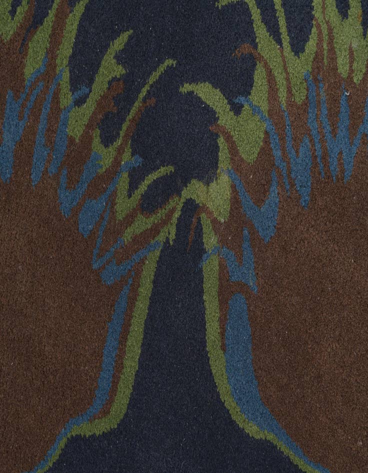 Detail image of 7' 7 x 7' 7 Luna Square Rug