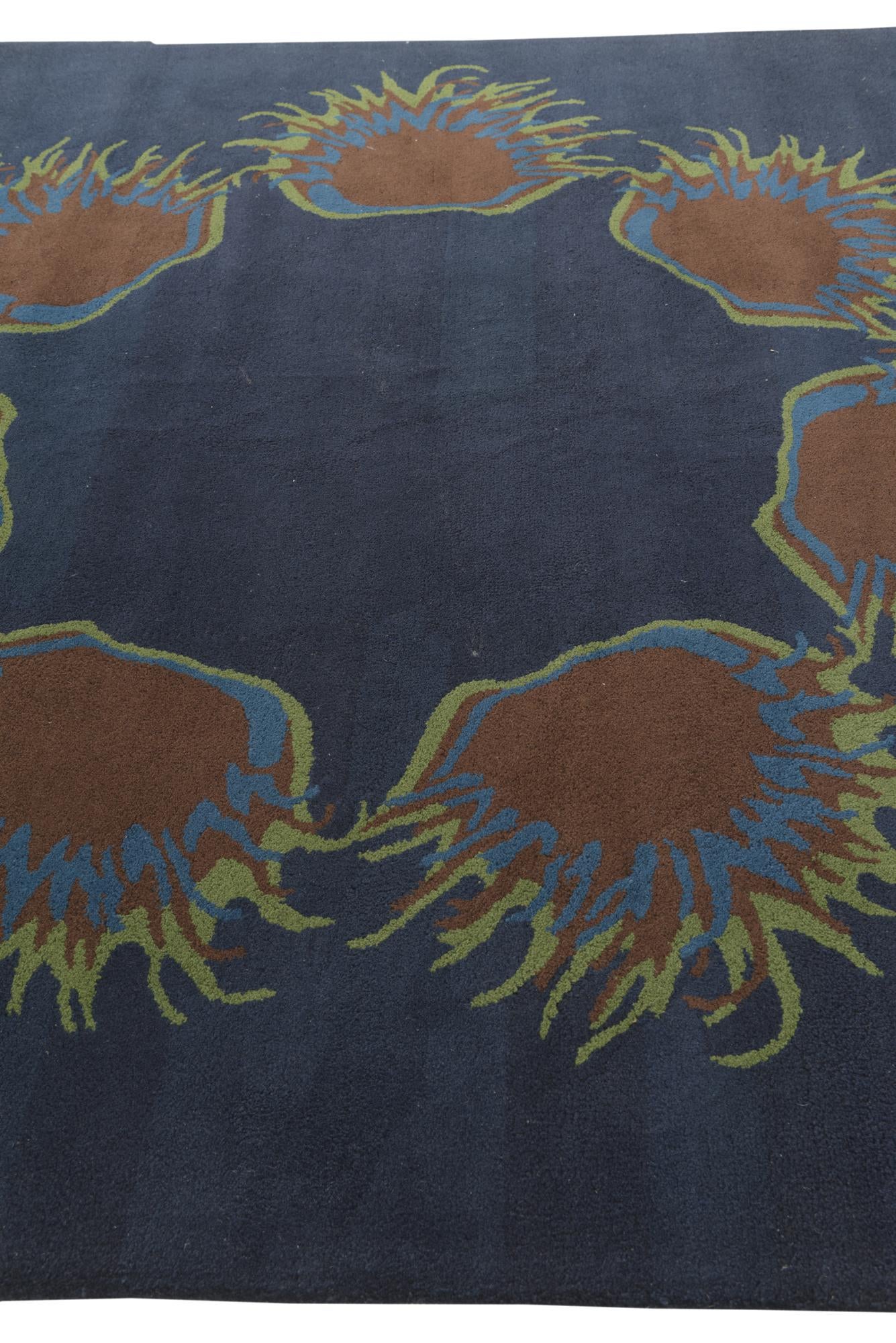 7' 5 x 7' 7 Luna Square Rug