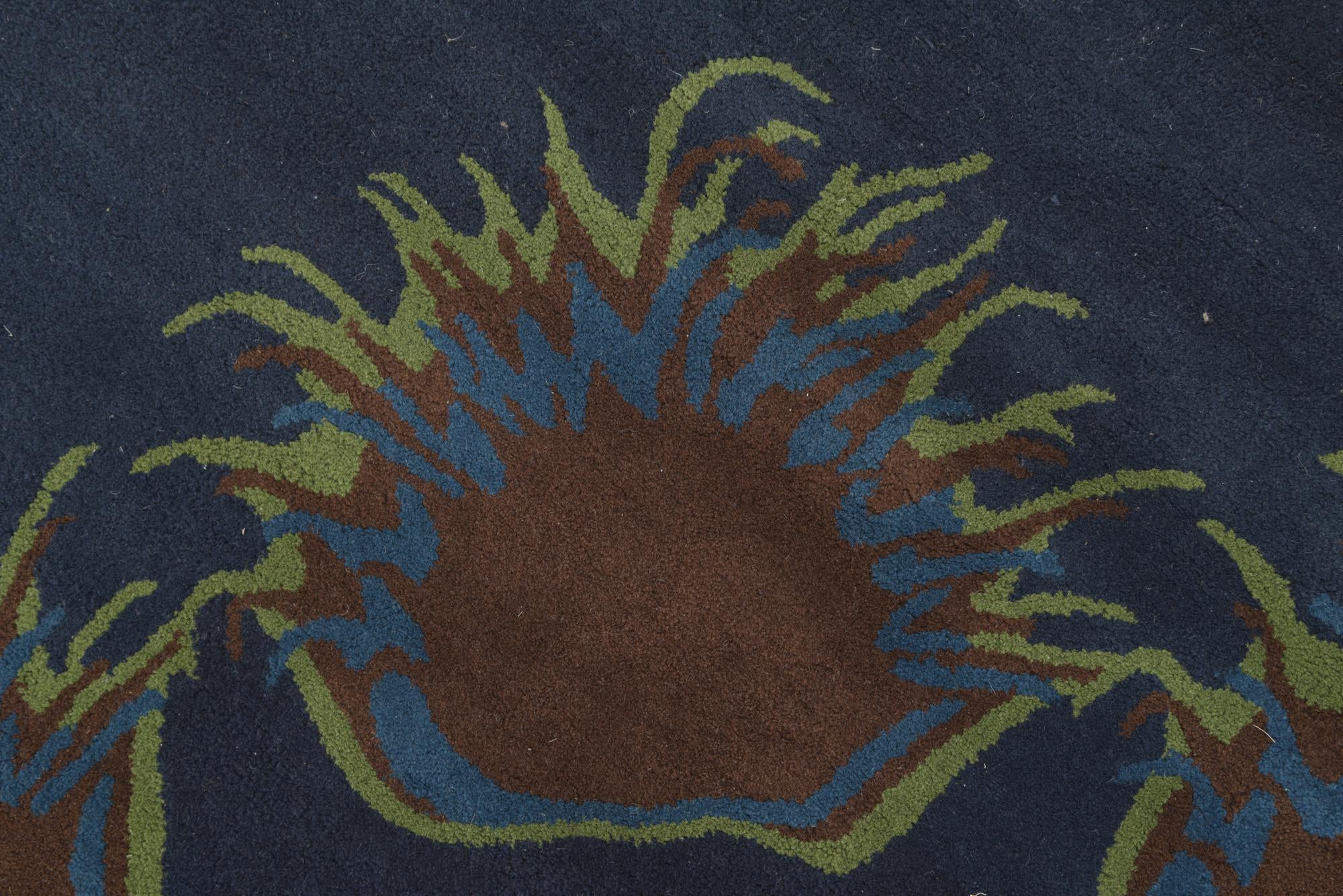 7' 5 x 7' 7 Luna Square Rug