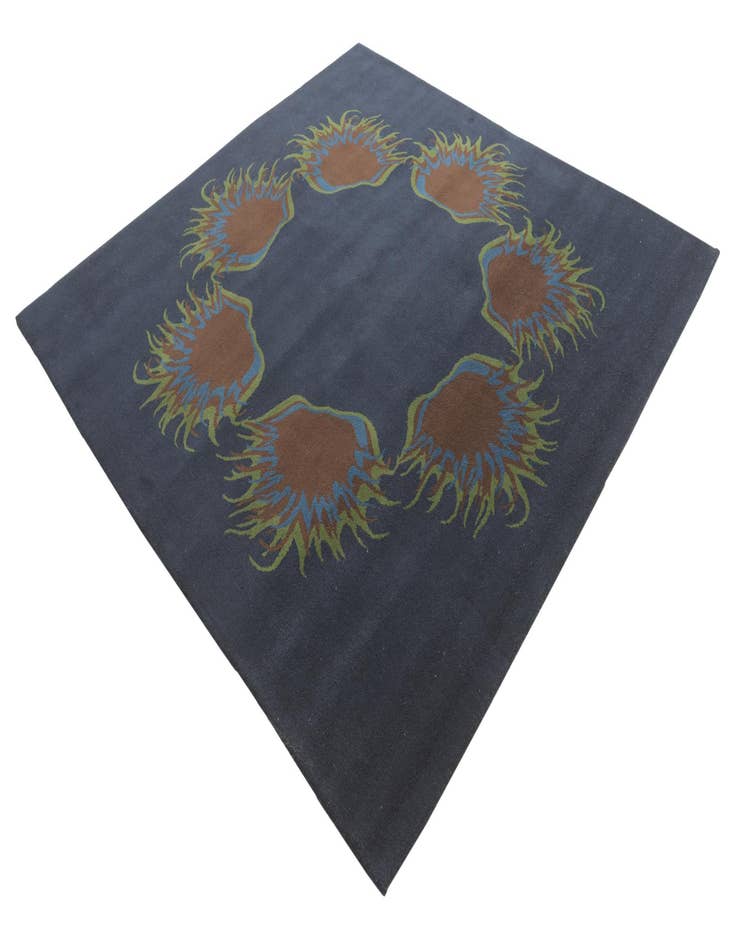 Detail image of 7' 6 x 7' 7 Luna Square Rug