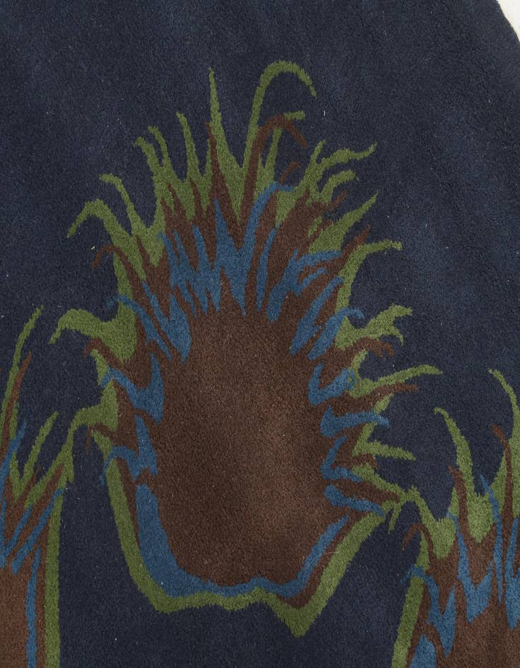 Detail image of 7' 6 x 7' 7 Luna Square Rug