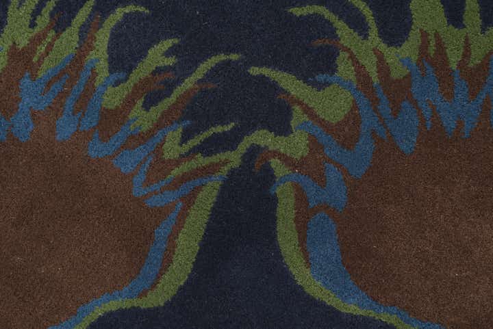7' 6 x 7' 7 Luna Square Rug