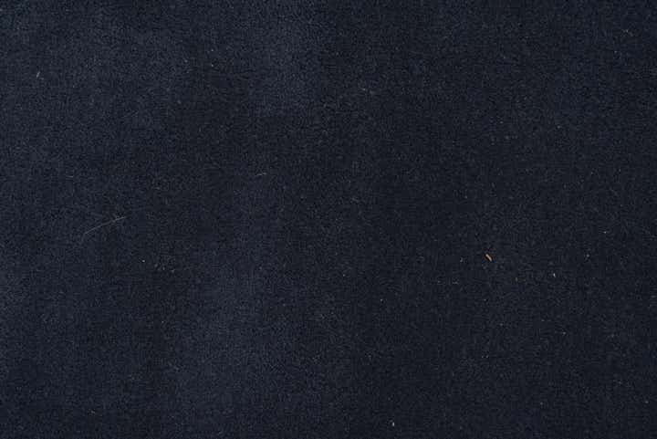 7' 6 x 7' 7 Luna Square Rug