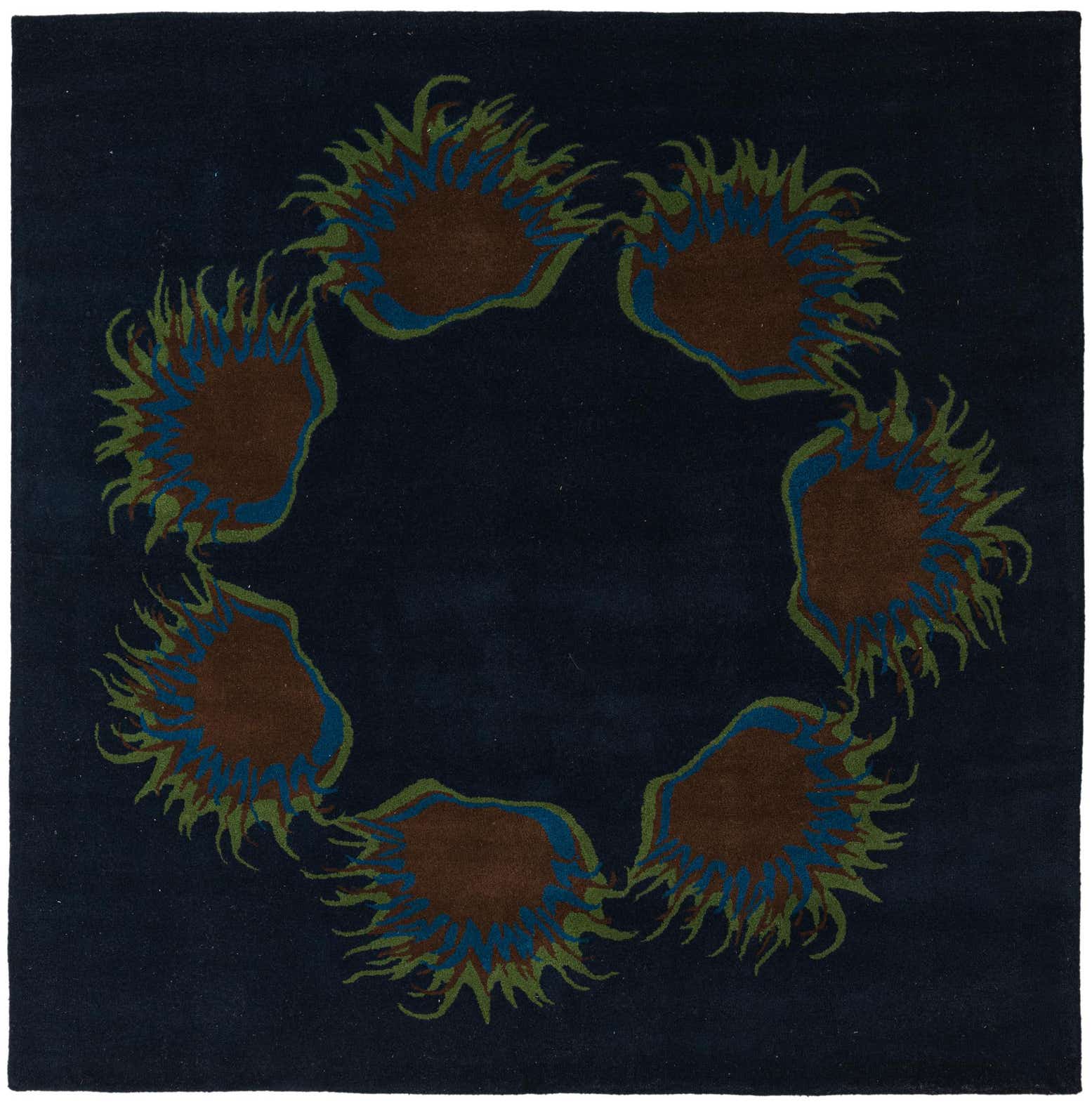 7' 6 x 7' 7 Luna Square Rug