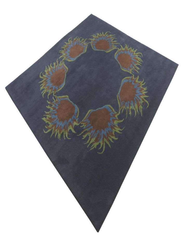 Detail image of 7' 7 x 7' 7 Luna Square Rug