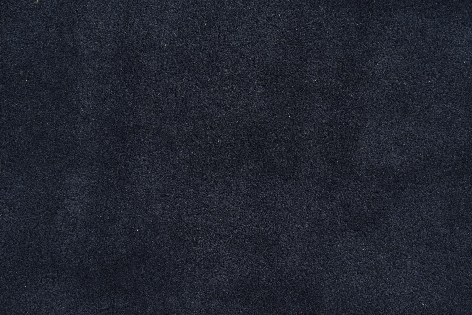 7' 4 x 7' 6 Luna Square Rug