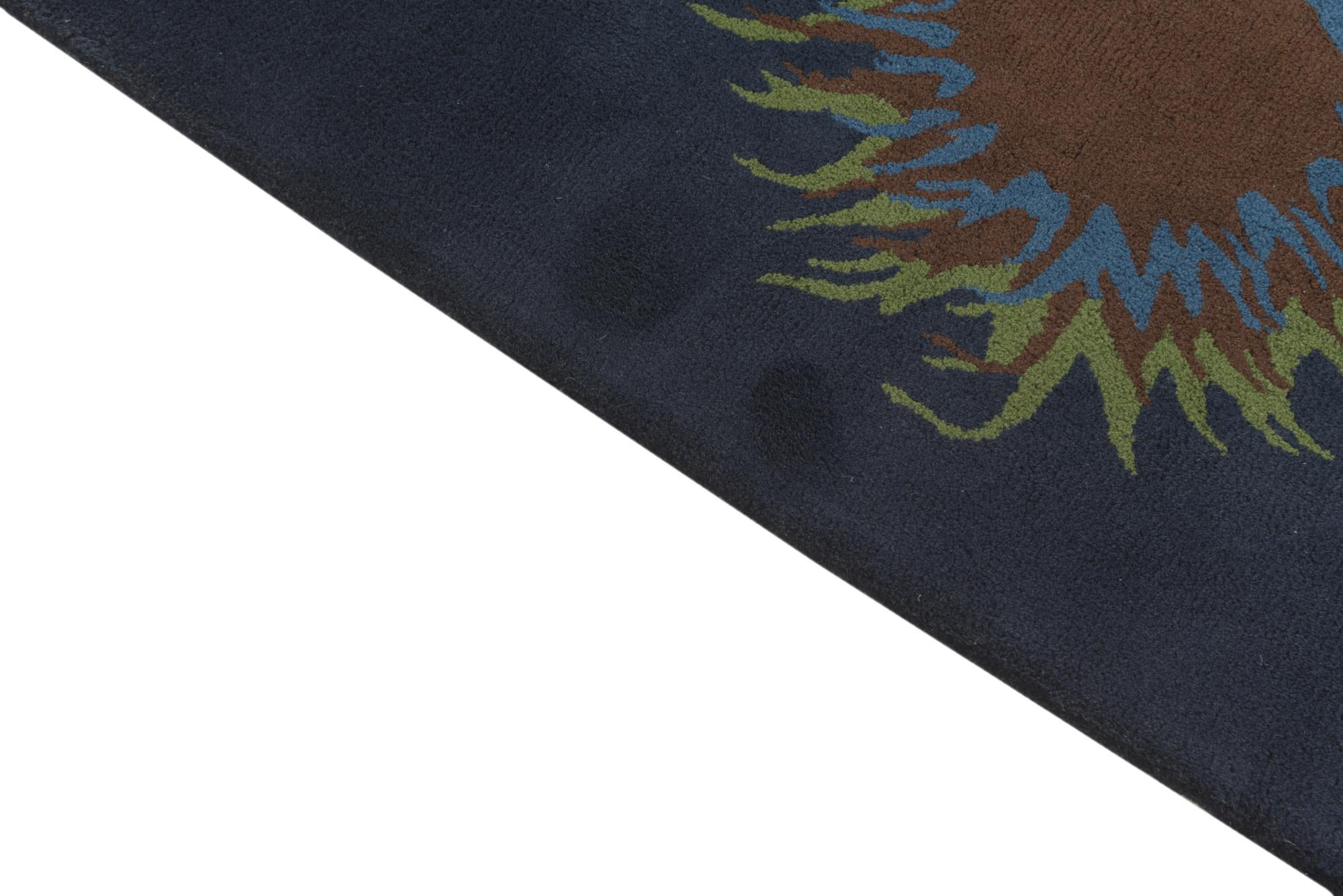 7' 5 x 7' 5 Luna Square Rug