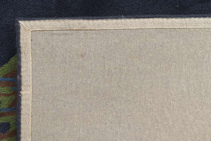 7' 5 x 7' 7 Luna Square Rug