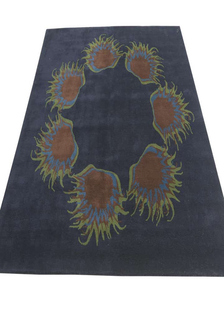 7' 5 x 7' 7 Luna Square Rug