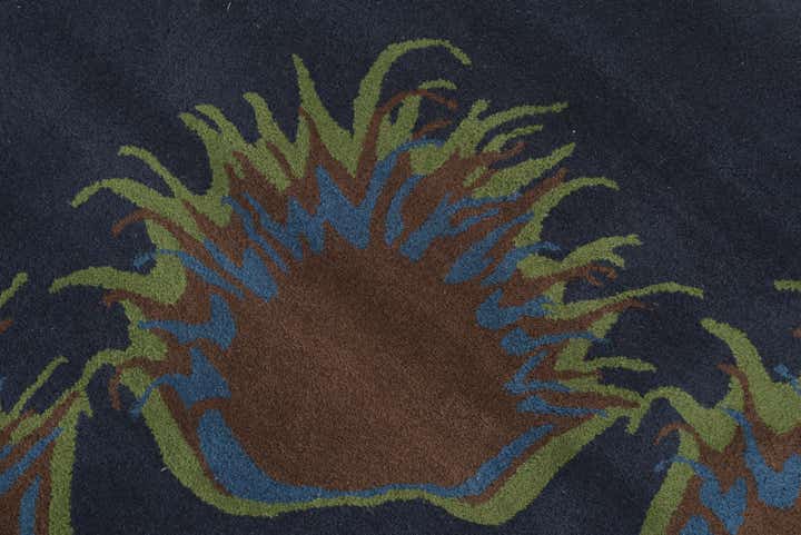 7' 5 x 7' 7 Luna Square Rug