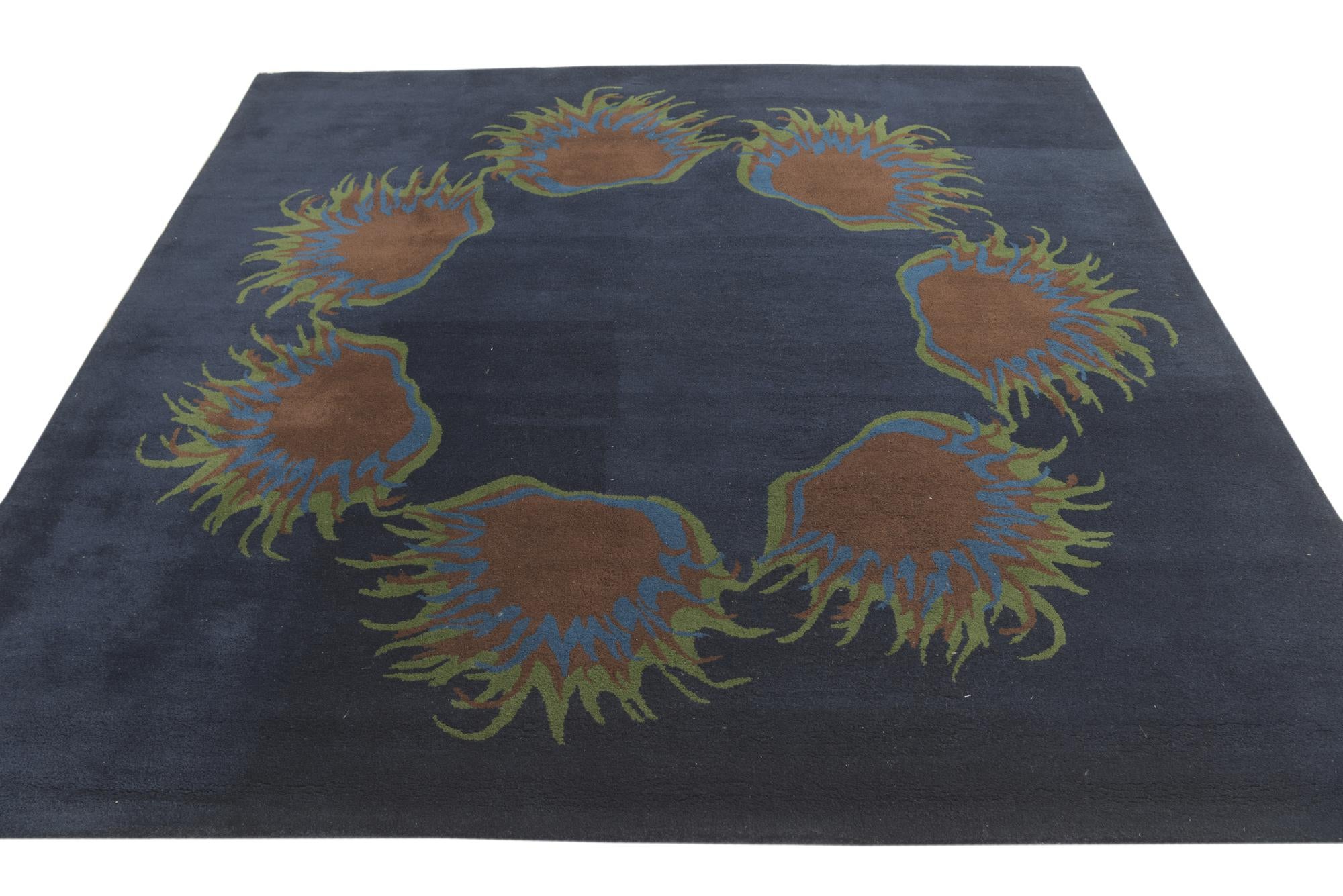 7' 6 x 7' 7 Luna Square Rug