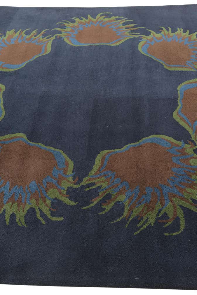 7' 6 x 7' 7 Luna Square Rug
