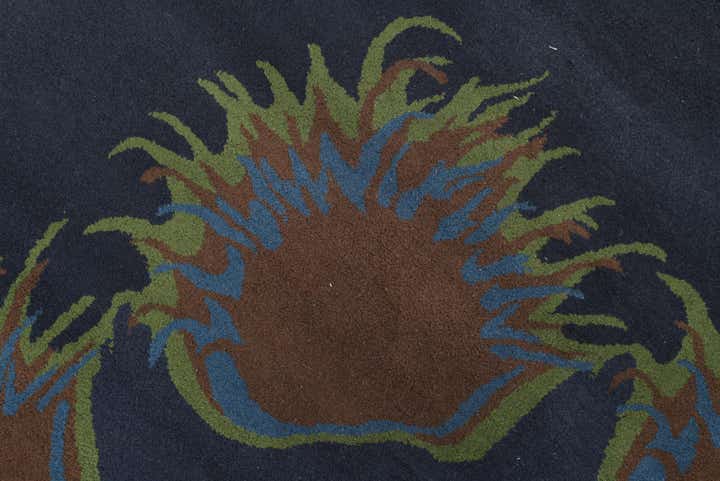 7' 6 x 7' 7 Luna Square Rug