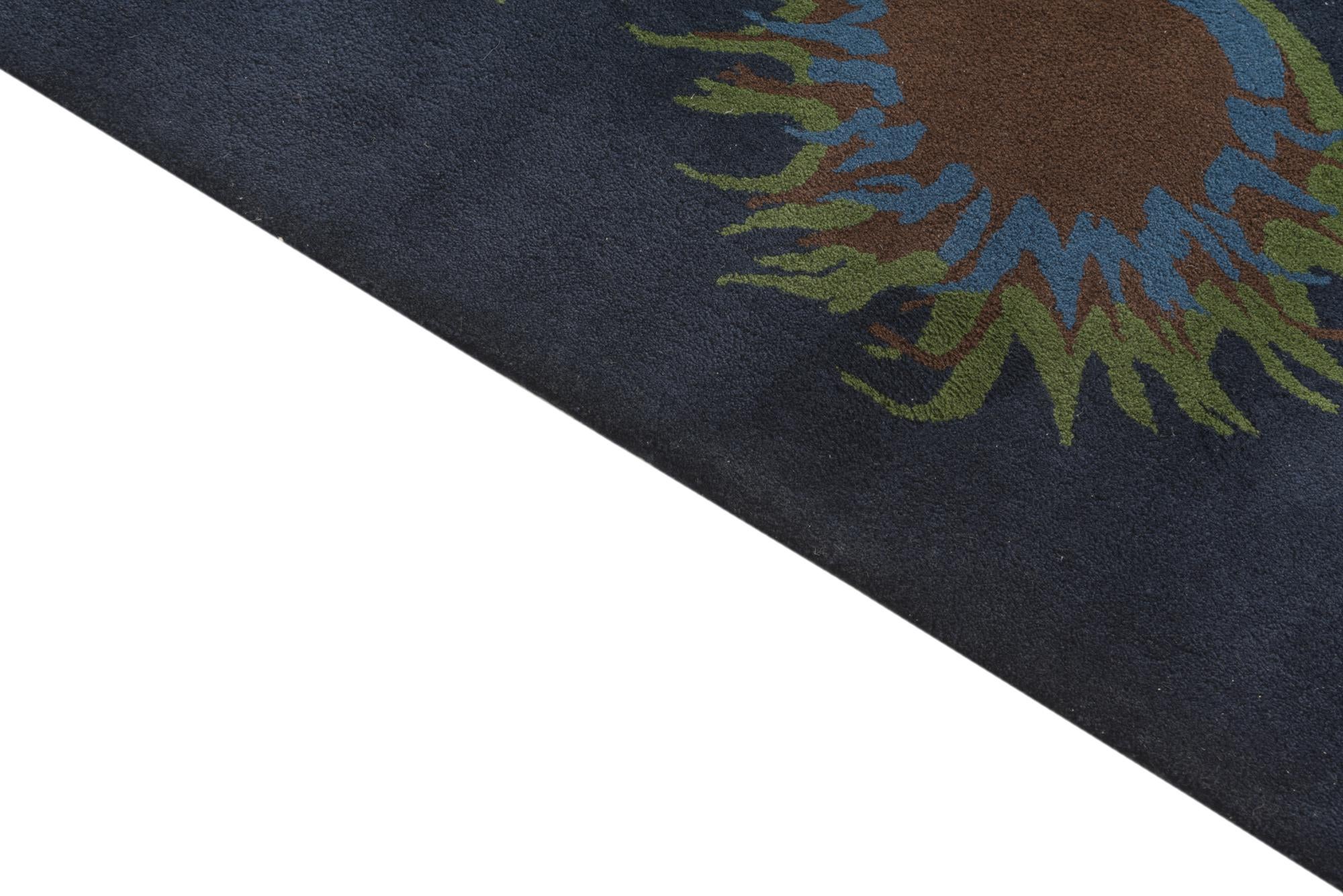 7' 6 x 7' 6 Luna Square Rug