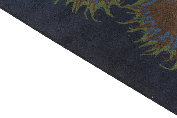 Detail image of 7' 5 x 7' 7 Luna Square Rug