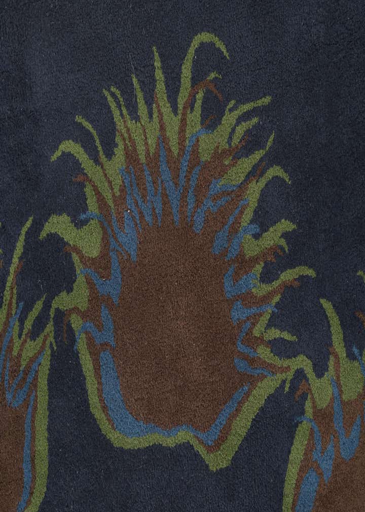 7' 5 x 7' 7 Luna Square Rug