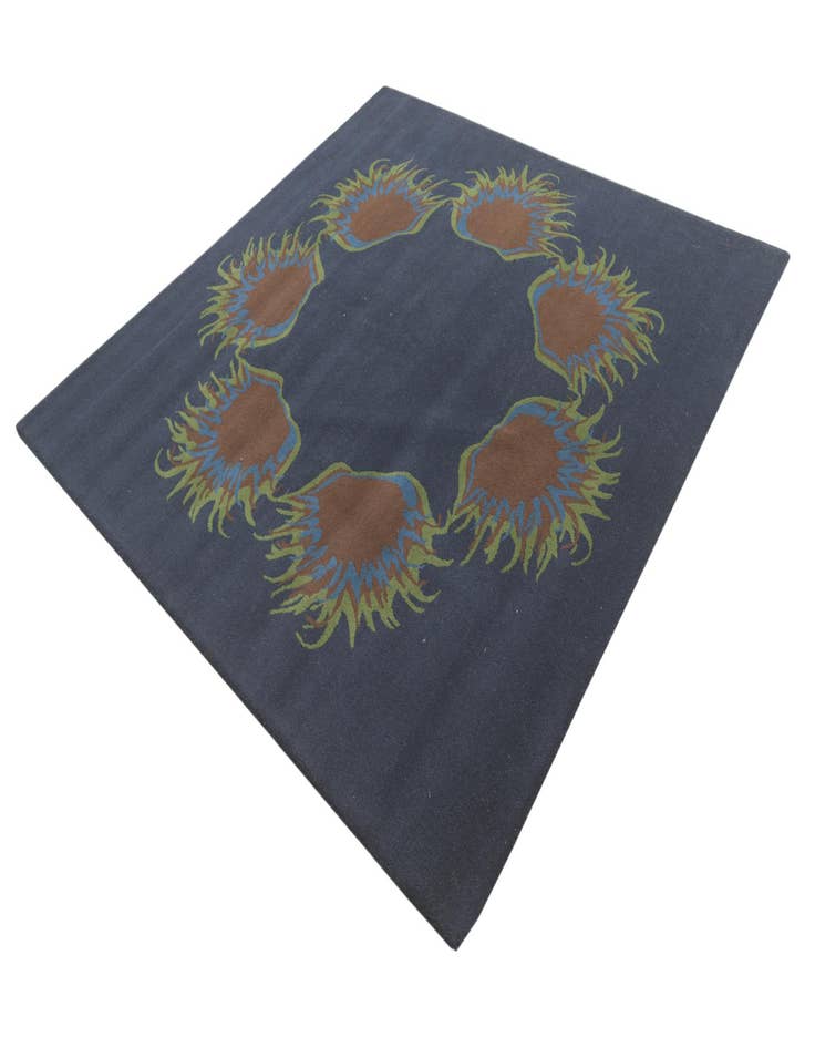 Detail image of 7' 5 x 7' 7 Luna Square Rug