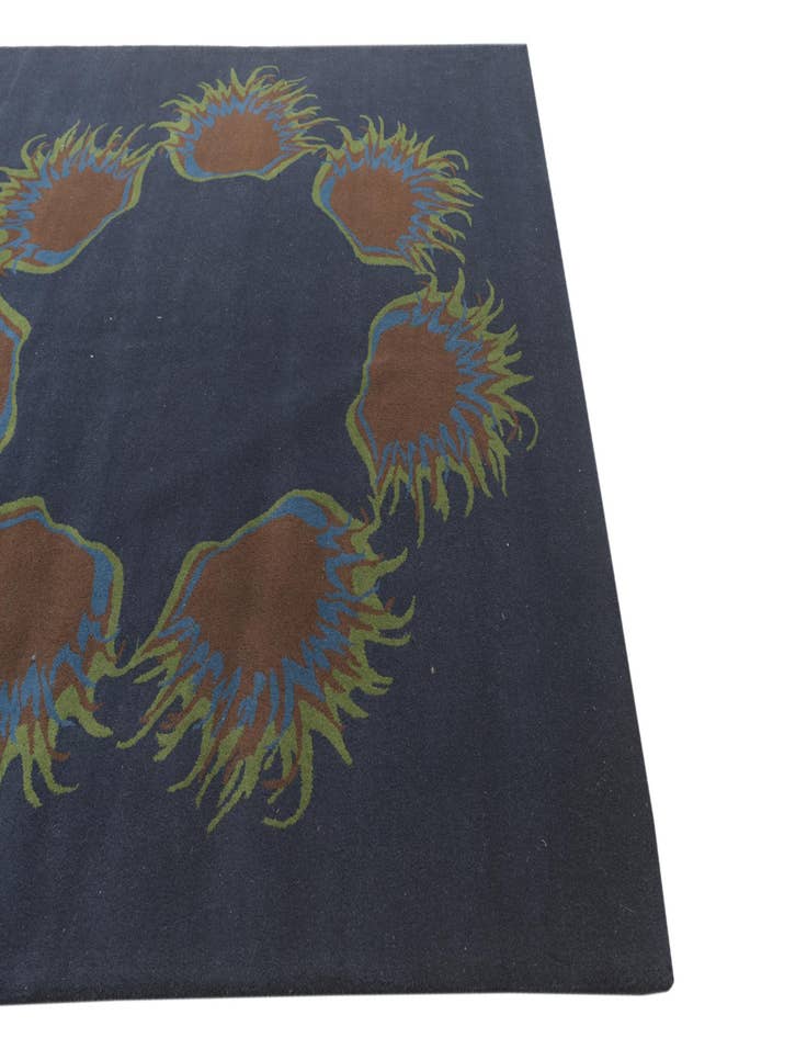 Detail image of 7' 5 x 7' 7 Luna Square Rug