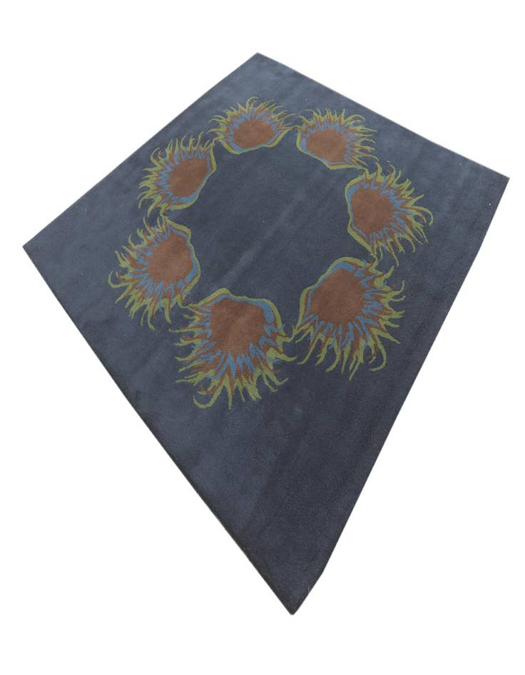 Detail image of 7' 6 x 7' 6 Luna Square Rug