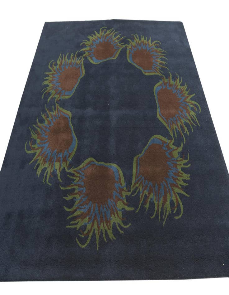 Detail image of 7' 6 x 7' 6 Luna Square Rug