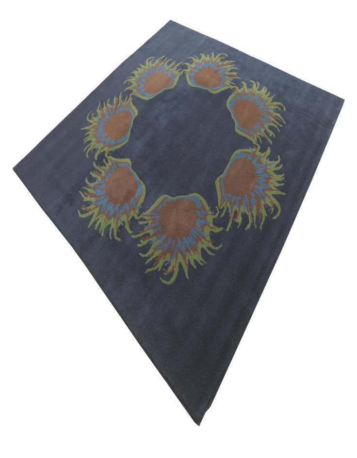 Detail image of 7' 6 x 7' 6 Luna Square Rug