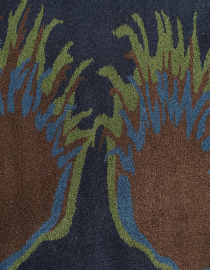 Detail image of 7' 6 x 7' 6 Luna Square Rug