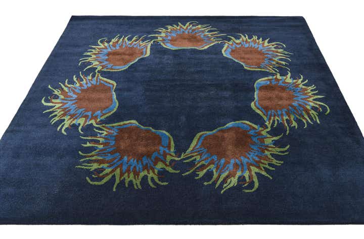 7' 5 x 7' 7 Luna Square Rug