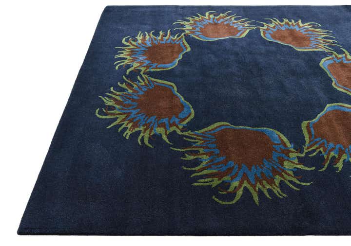 7' 5 x 7' 7 Luna Square Rug