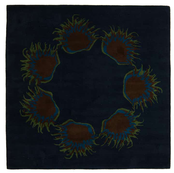 7' 6 x 7' 7 Luna Square Rug