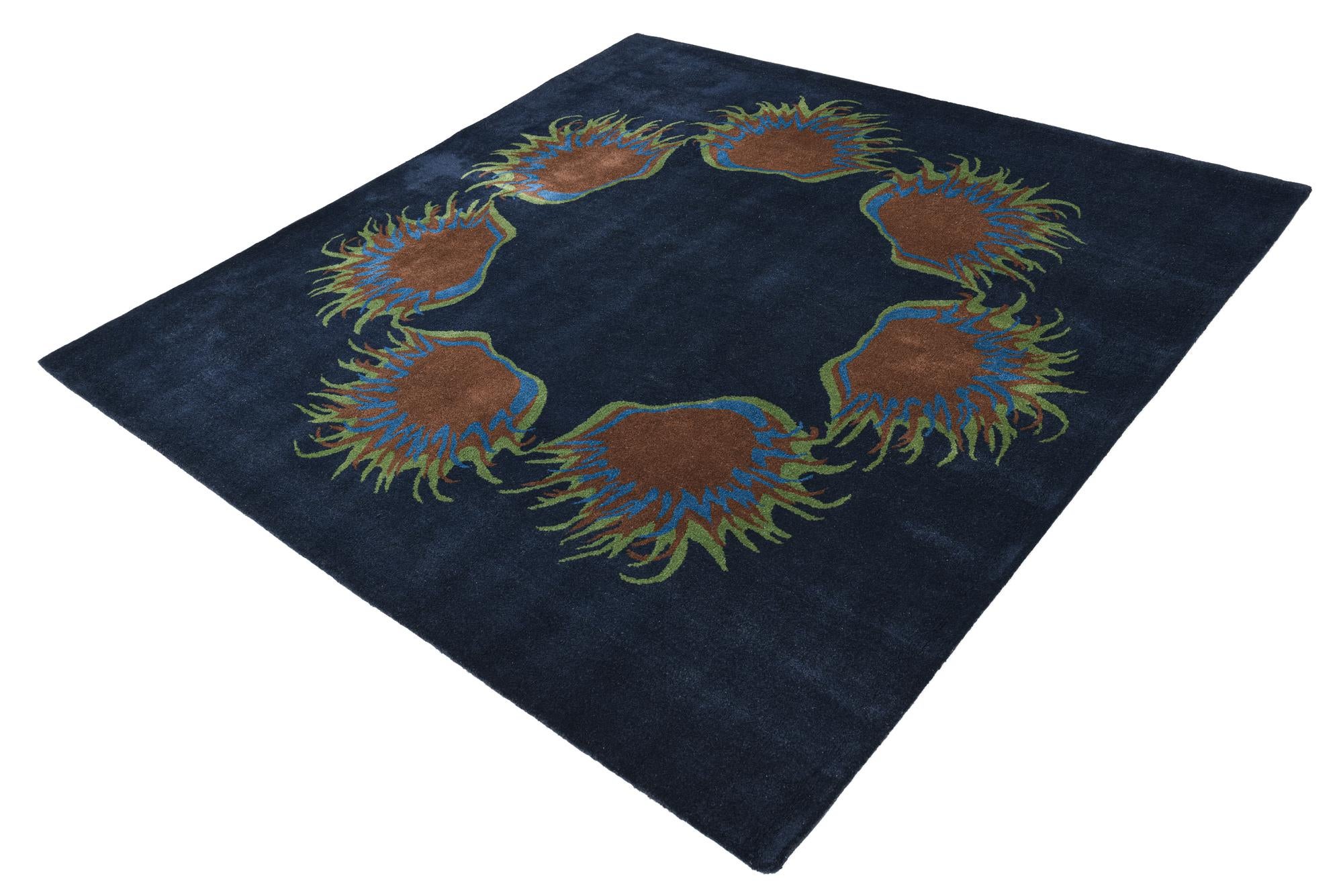 7' 5 x 7' 7 Luna Square Rug