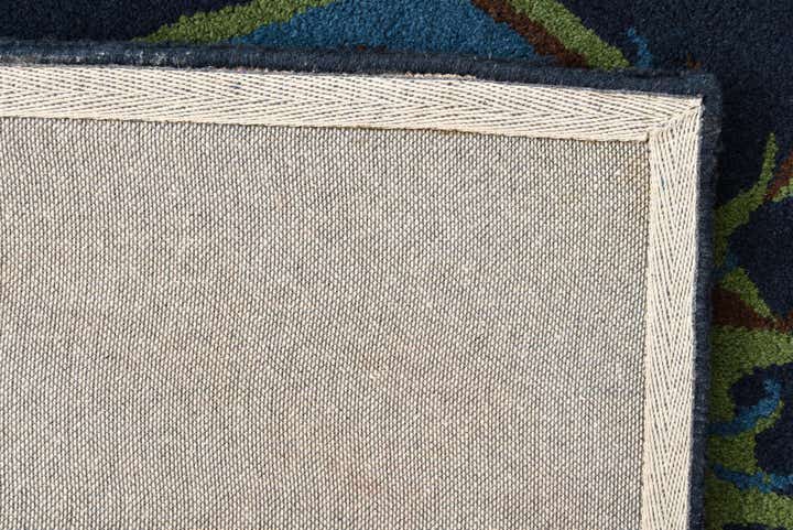 7' 3 x 7' 7 Luna Square Rug