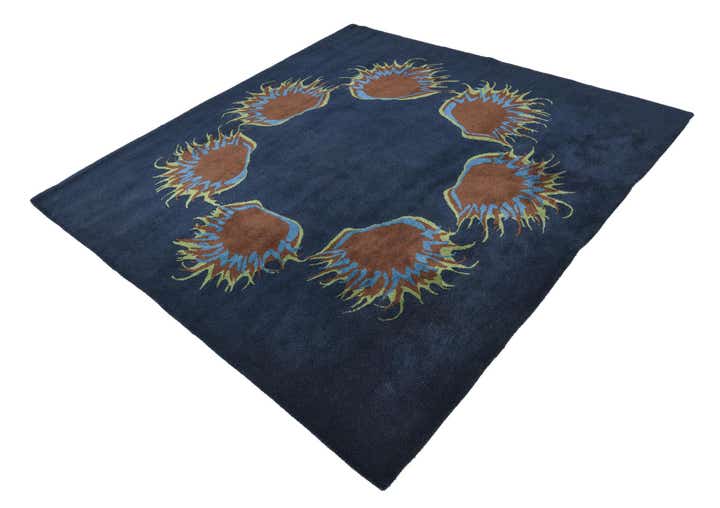 7' 3 x 7' 7 Luna Square Rug