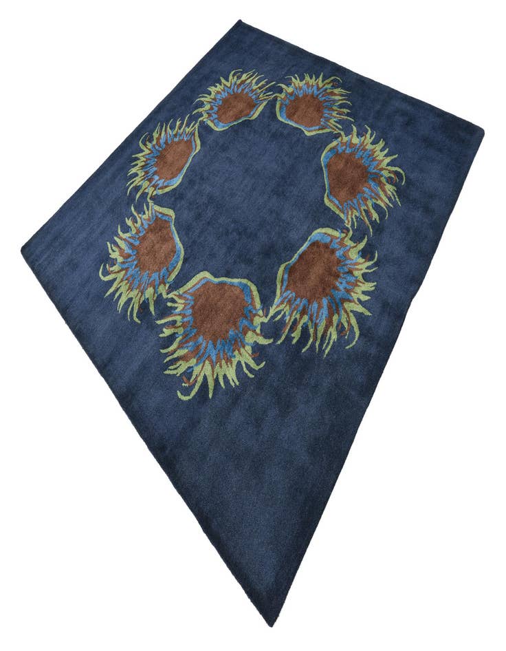 Detail image of 7' 7 x 7' 8 Luna Square Rug