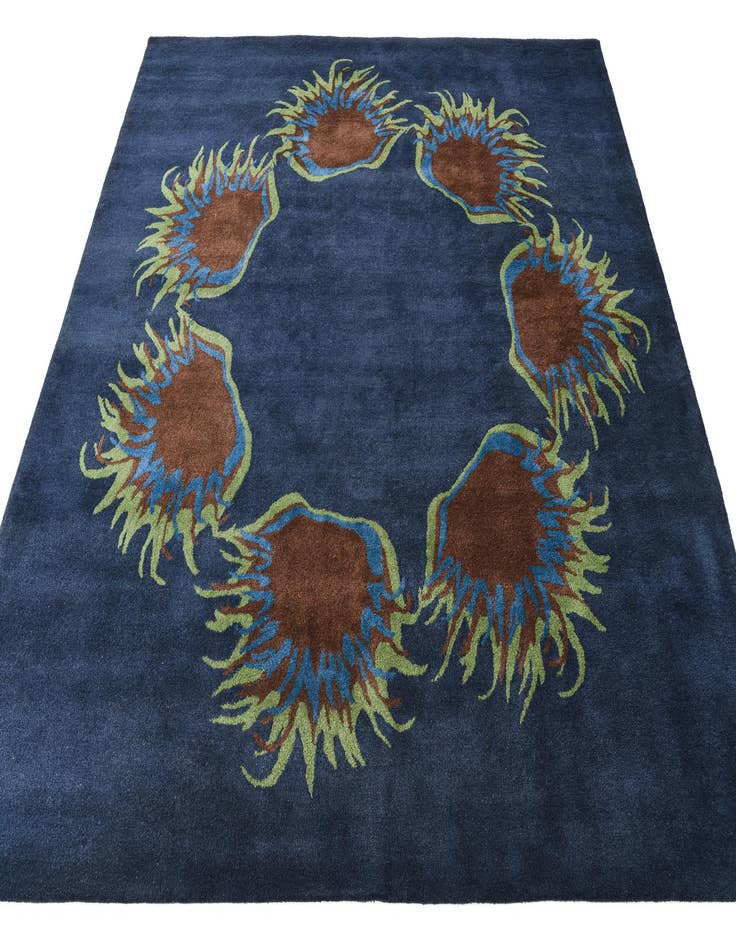 Detail image of 7' 7 x 7' 8 Luna Square Rug