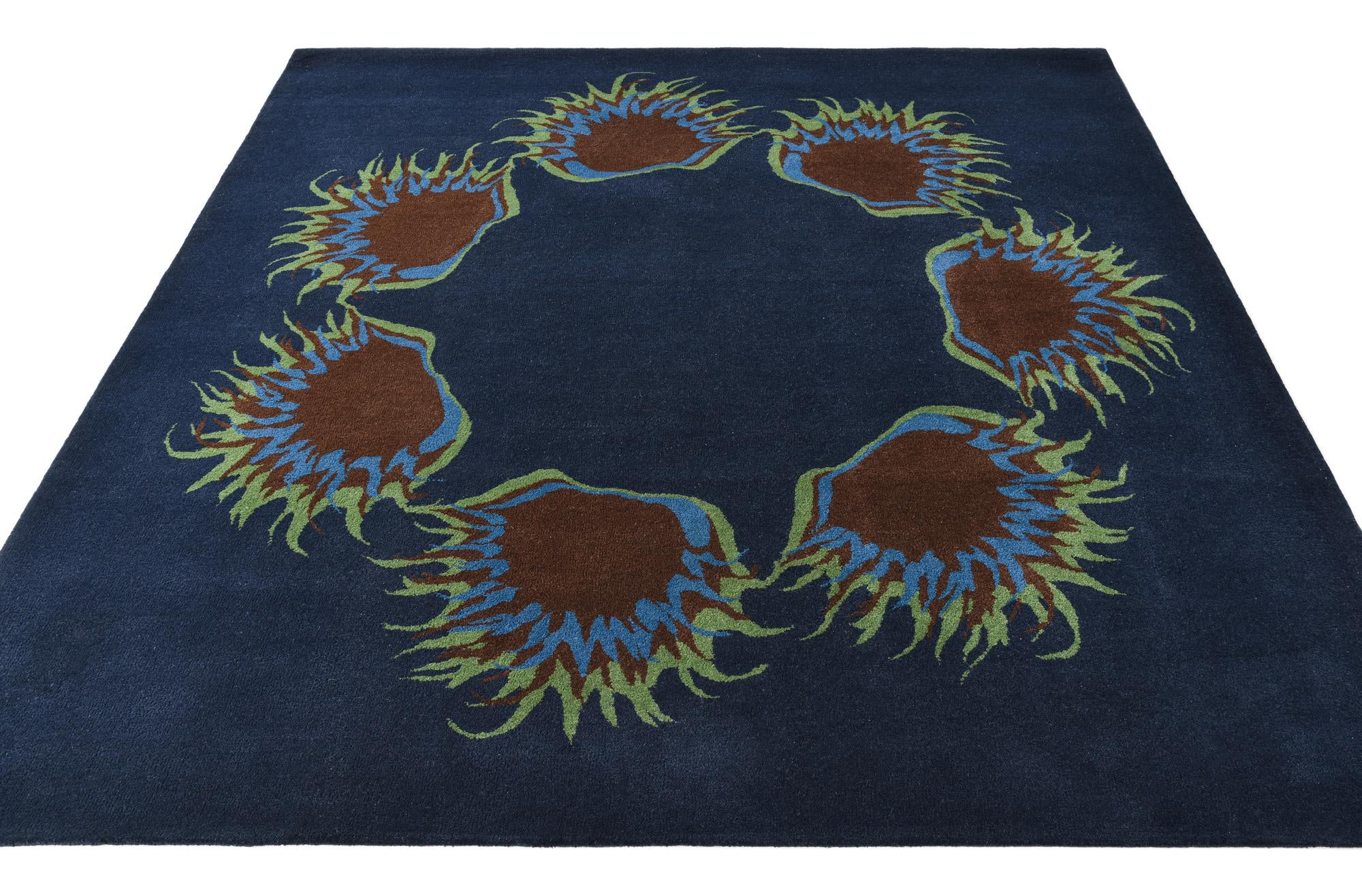 7' 7 x 7' 7 Luna Square Rug