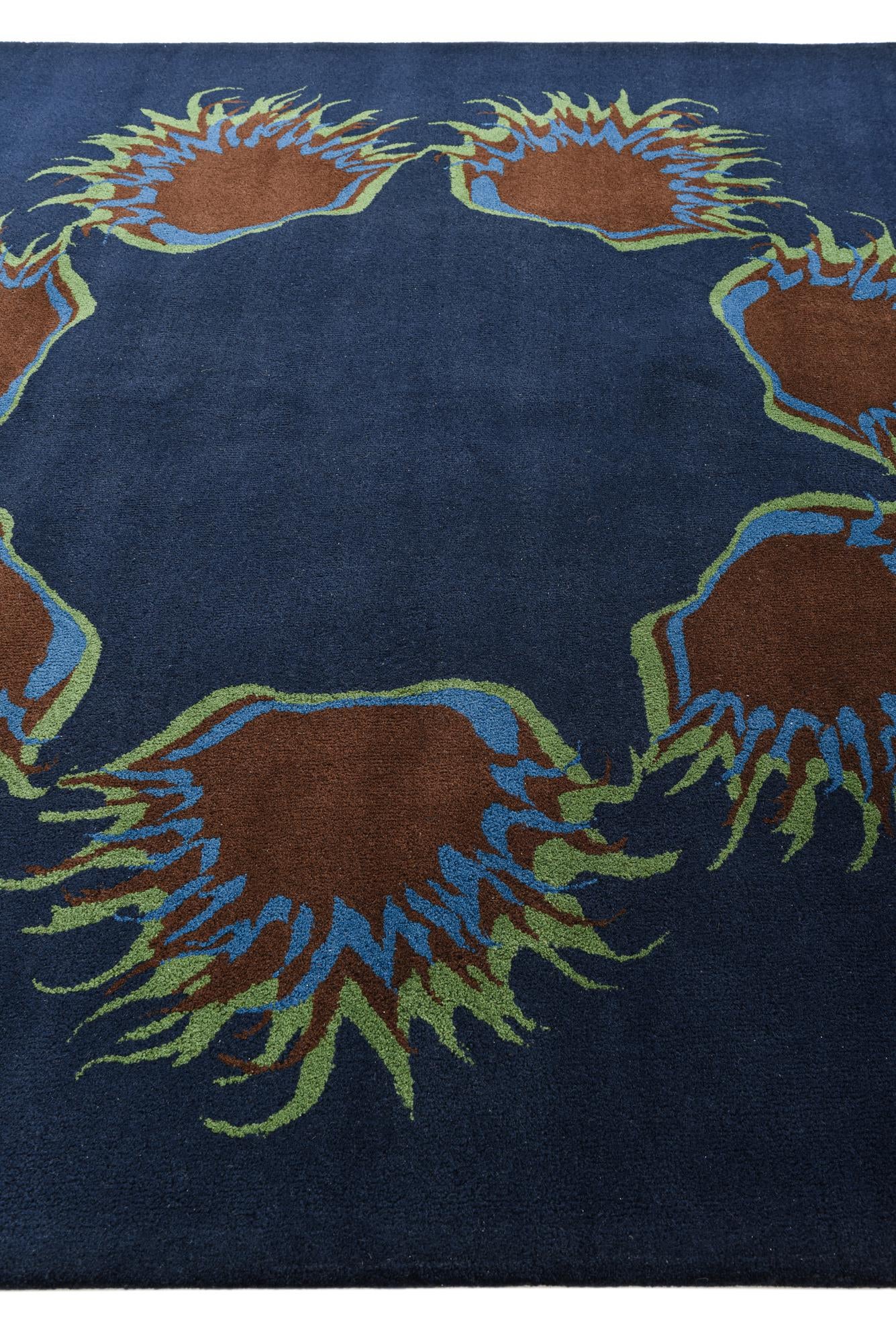 7' 7 x 7' 7 Luna Square Rug