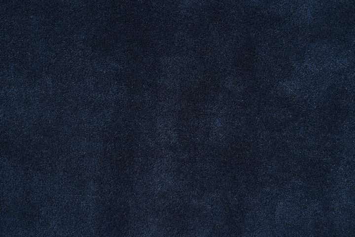 7' 6 x 7' 7 Luna Square Rug