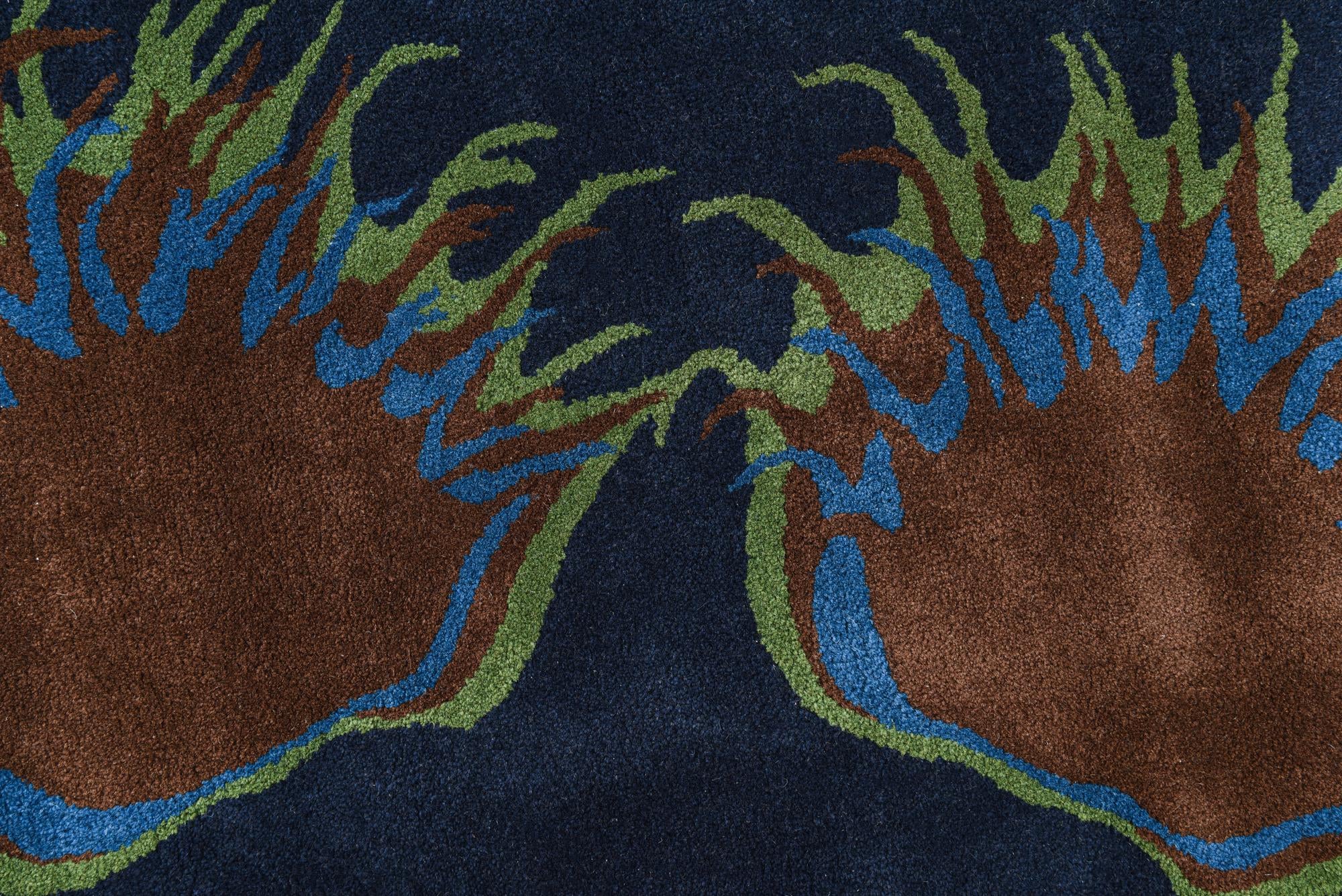 7' 6 x 7' 7 Luna Square Rug