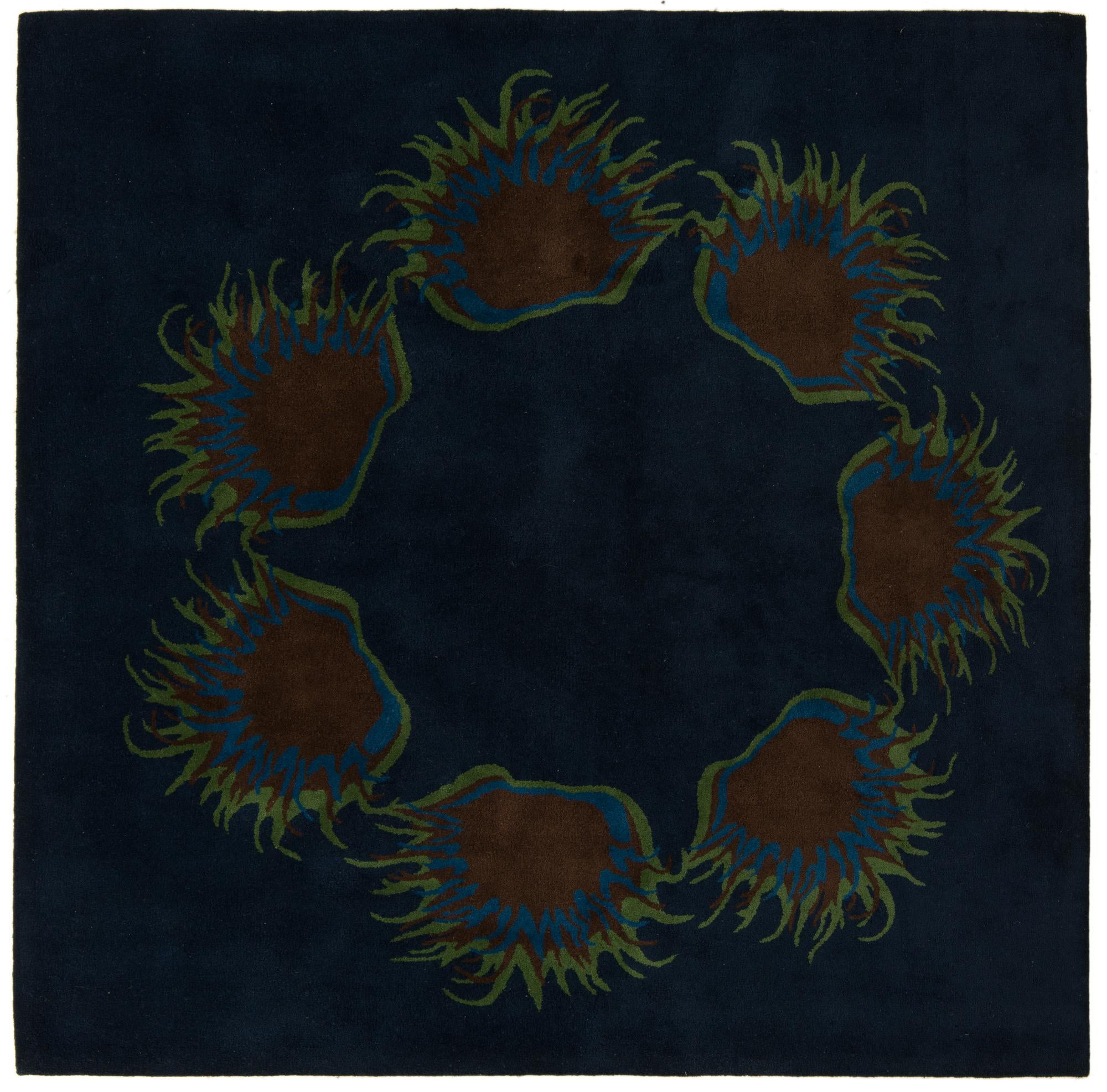 7' 6 x 7' 7 Luna Square Rug