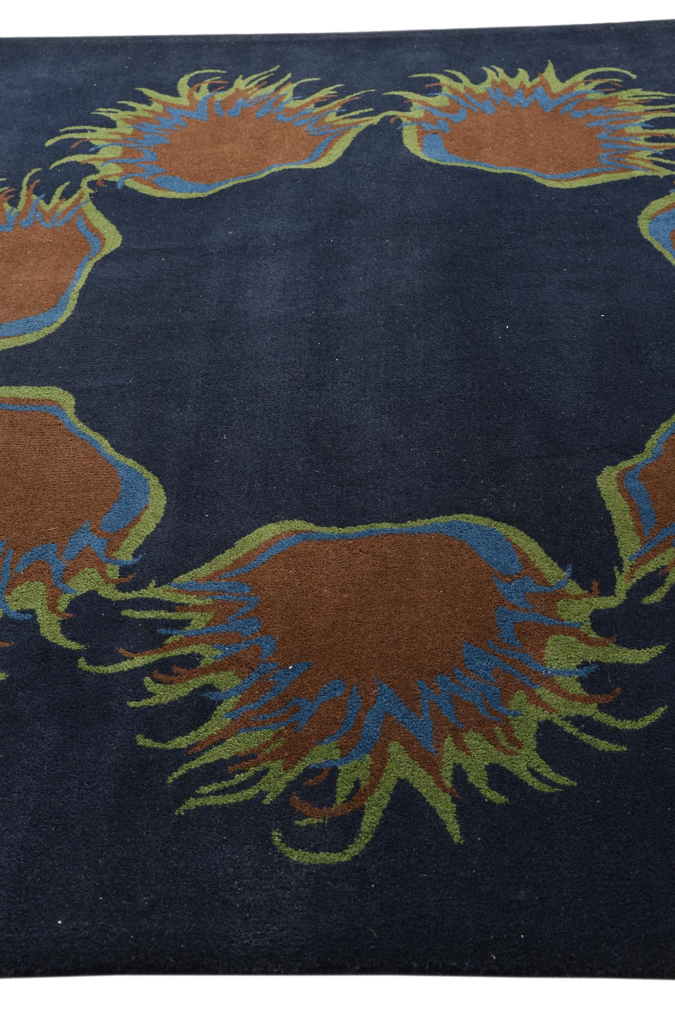 7' 6 x 7' 7 Luna Square Rug