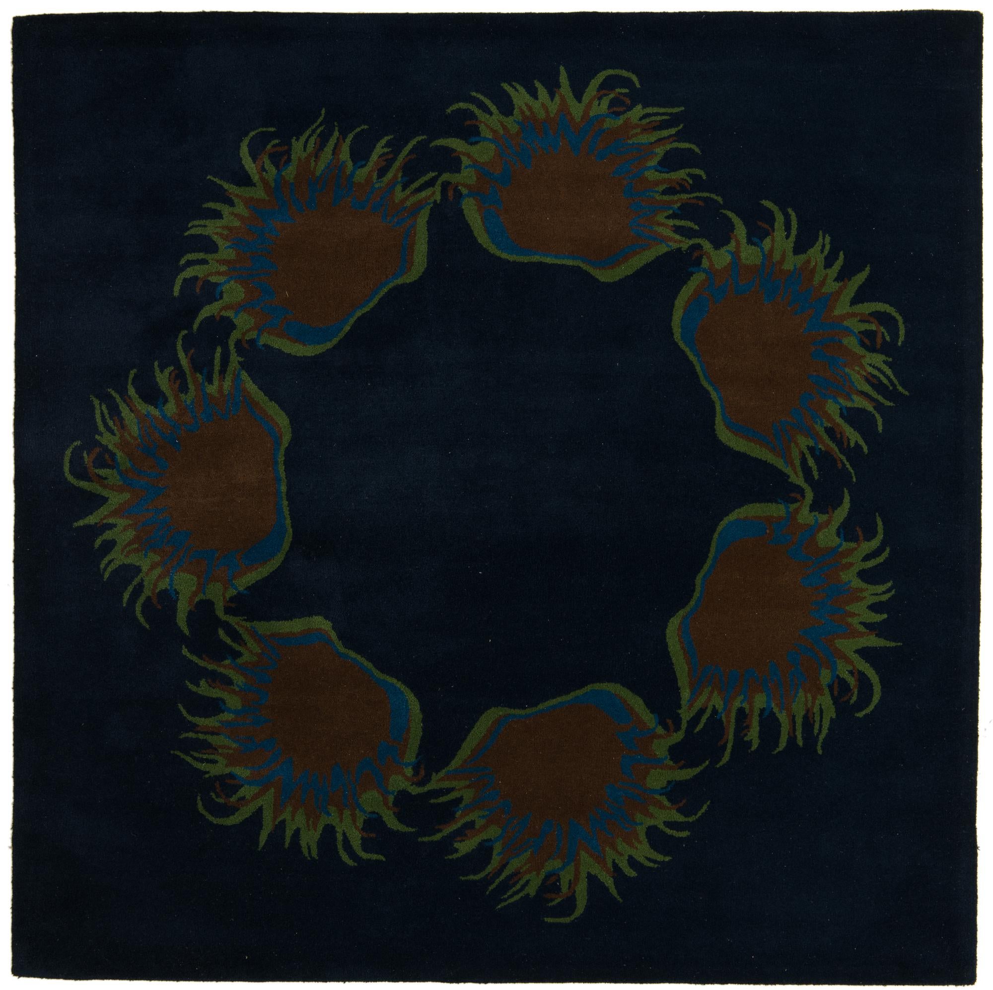 7' 6 x 7' 7 Luna Square Rug