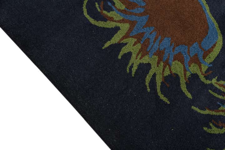 7' 6 x 7' 8 Luna Square Rug