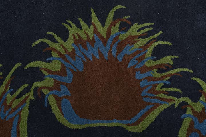 7' 6 x 7' 8 Luna Square Rug