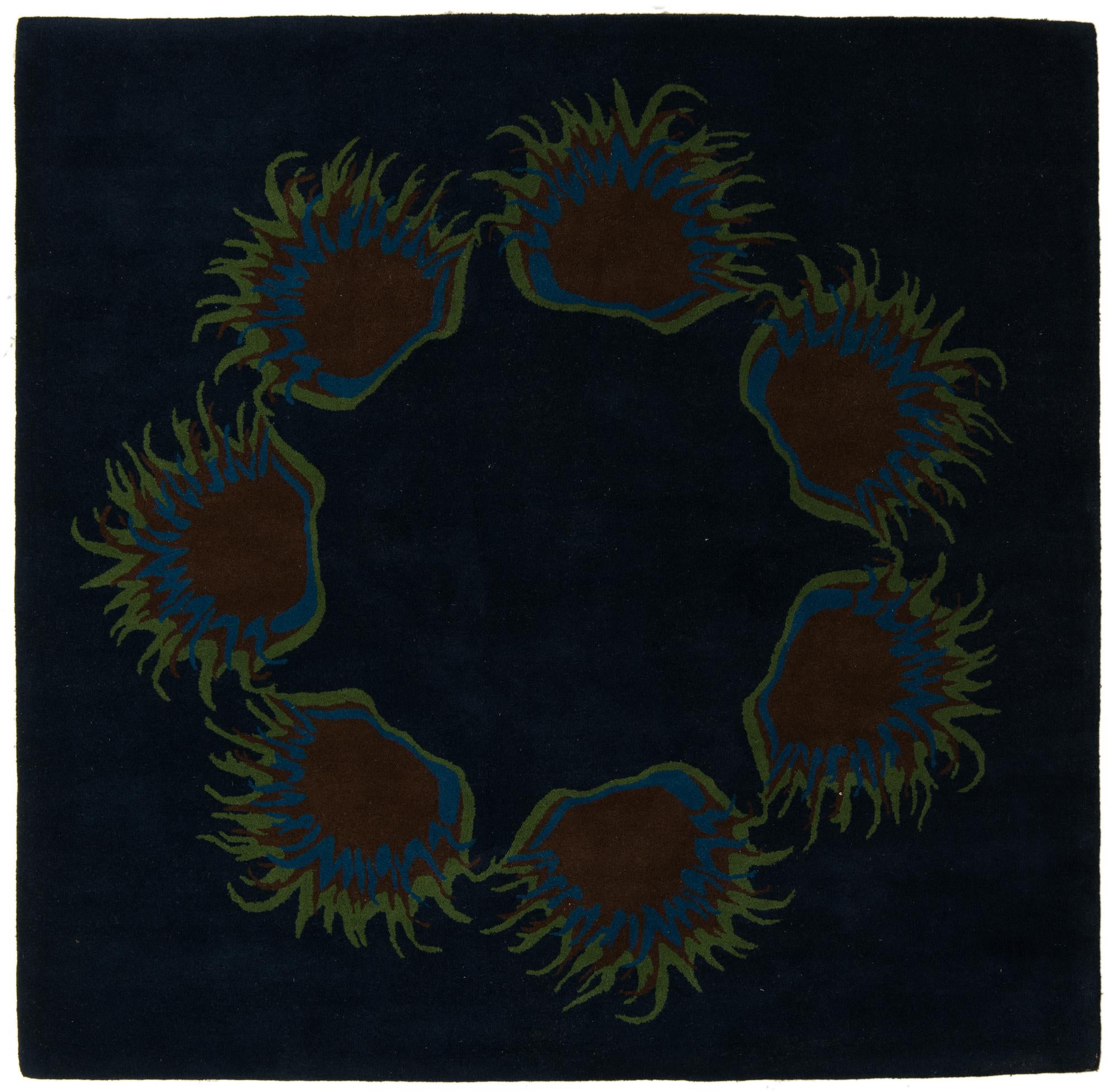 7' 6 x 7' 8 Luna Square Rug
