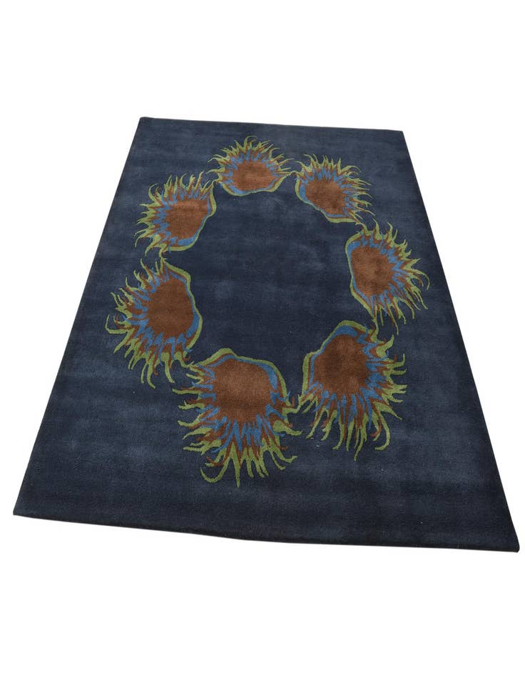 Detail image of 7' 7 x 7' 8 Luna Square Rug