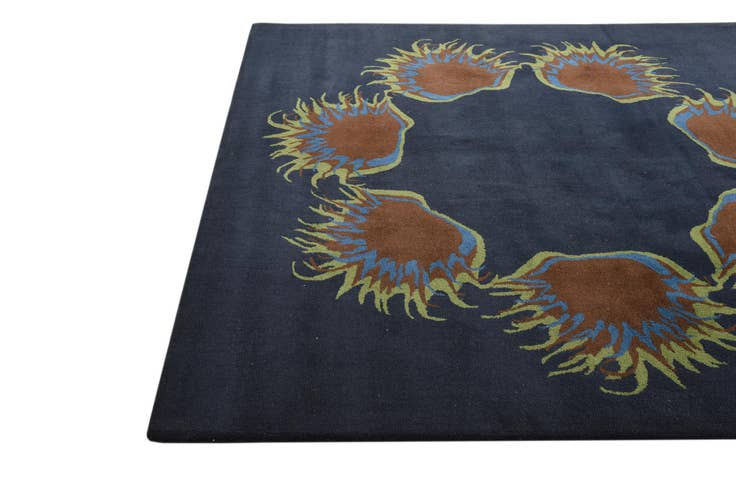 Detail image of 7' 5 x 7' 7 Luna Square Rug
