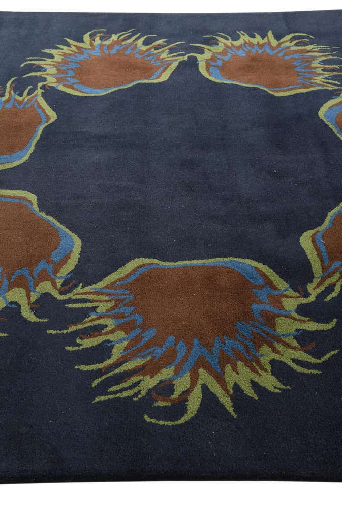 7' 5 x 7' 7 Luna Square Rug
